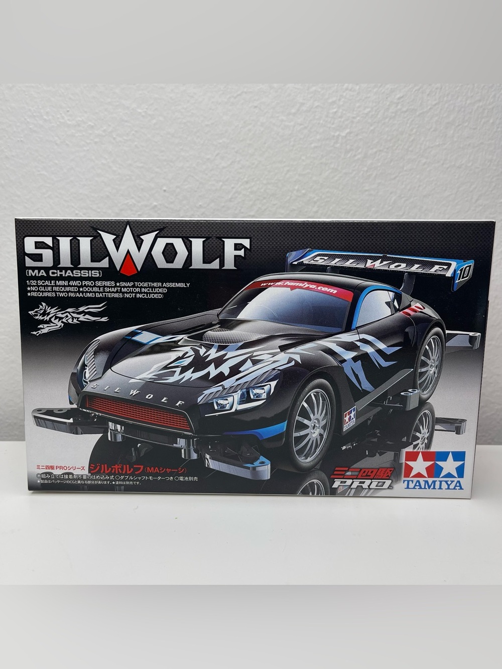 NEW Tamiya SILWOLF Model Car Mini 4WD Pro Series 18645 (1/32 Scale)